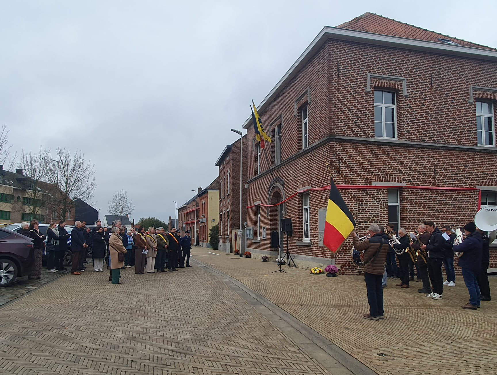 Pepingen herdenkt oorlogsslachtoffers en belicht de geschiedenis